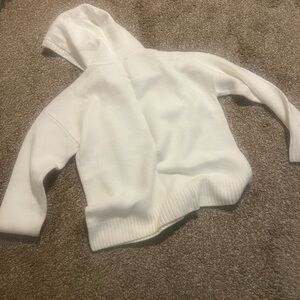 New w/ tag Gap white pullover